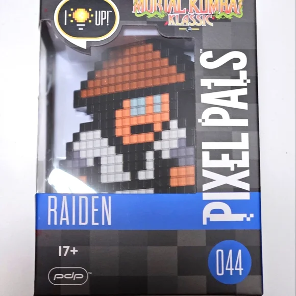 Raiden Pixel Pal 044 - Picture 1 of 4